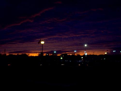 This is the ending of the 16th's sunset. The whole sky was yellow at first, then turned pink, then purple as it faded to twilight.