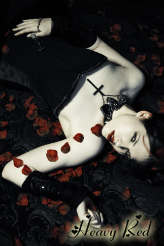 CR: Heavy Red /Tyler Ondine

From their Valentine's Day Line. :D